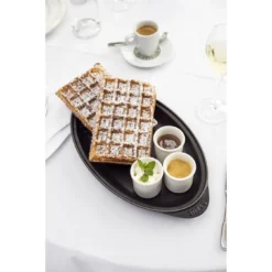 Staub Ovenschaal Met Deksel 31 Cm, Ovaal, Zwart -Kook Warm Verkoopwinkel 000013466