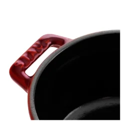 Staub Mini Braadpan 10 Cm / 250 Ml, Rond, Grenadine Rood 10 Staub Mini Braadpan 10 Cm / 250 Ml, Rond, Grenadine Rood -Kook Warm Verkoopwinkel 40509 805 0 3