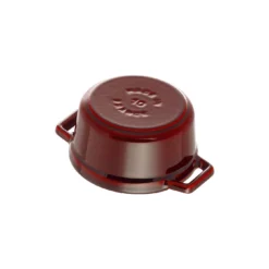 Staub Mini Braadpan 10 Cm / 250 Ml, Rond, Grenadine Rood 11 Staub Mini Braadpan 10 Cm / 250 Ml, Rond, Grenadine Rood -Kook Warm Verkoopwinkel 40509 805 0 4