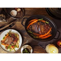 Staub Gietijzeren Braadpan 33 Cm / 6,75 L, Ovaal, Zwart -Kook Warm Verkoopwinkel 424423885